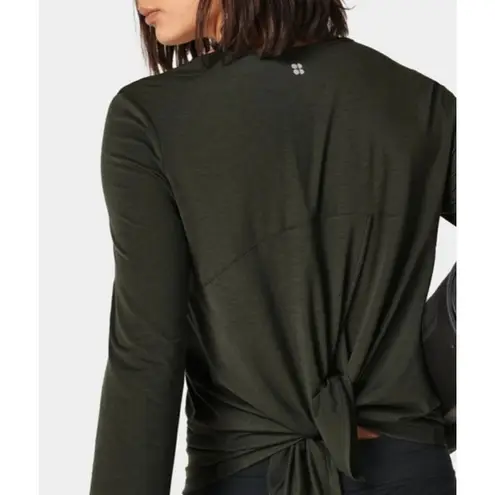 Sweaty Betty  Shirt Move Split
Back Long Sleeve Yoga Top Dark Forest XXS