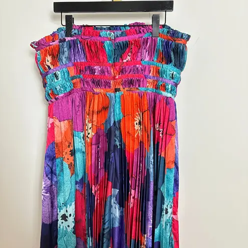 Hutch Sabina Floral Tiered Plissé Gown in Multi Size US 12