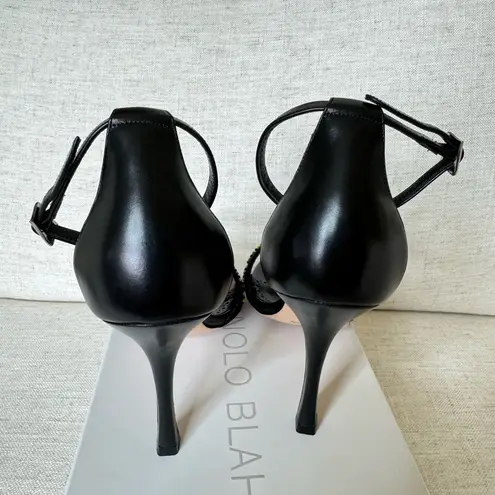 Manolo Blahnik Manolo Blahnik Black Leather Beaded Sandals W Buttons |Size 37 1/2