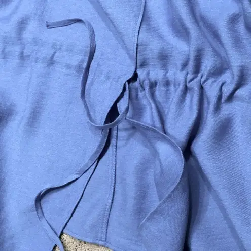 Alfani cobalt blue top. NWT