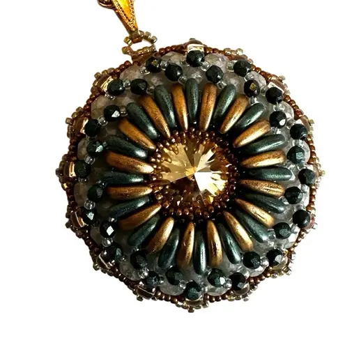 Vintage Reversible Beaded Mandala Pendant Necklace Gold Tone Rope Chain