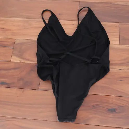ASOS DESIGN Black V Neck Strappy Back One Piece Swimsuit Size US 6