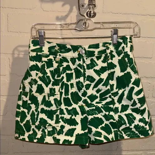 Maeve Anthropologie shortsGreen Cream Print Size 27 pockets denim like