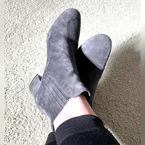 Comfy mid heel booties πΏππ Gray Size undefined