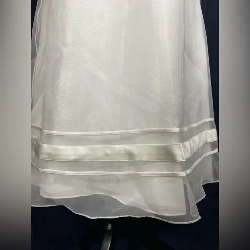 David's Bridal  Wedding Dress Tea Length Organza White Beach V Neck Halter Sz 10