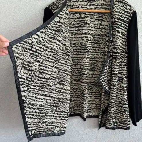 Misook Heritage Fit Blazer Size XL Black Cream Metallic