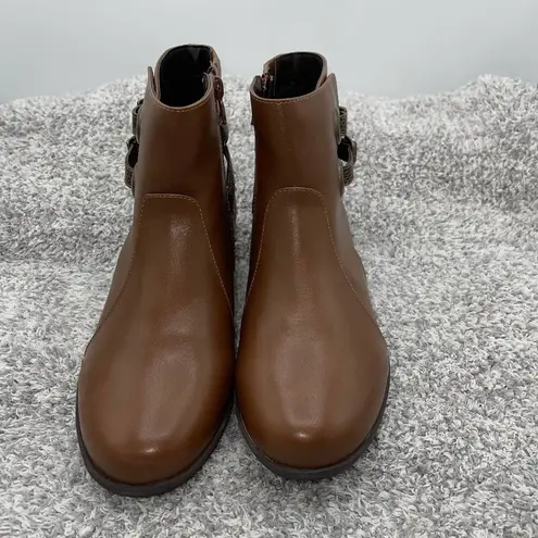 Comfortview  ELLIANA BROWN TRENDY SIDE ZIP FLAT BOOTS 7WW