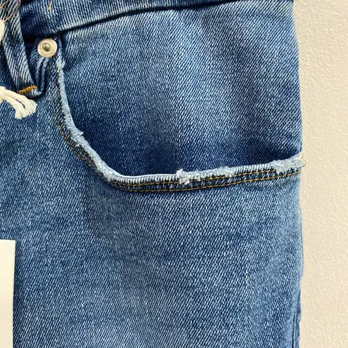 Good American  Classic Bootcut Jeans in a Medium Wash Size 14/32