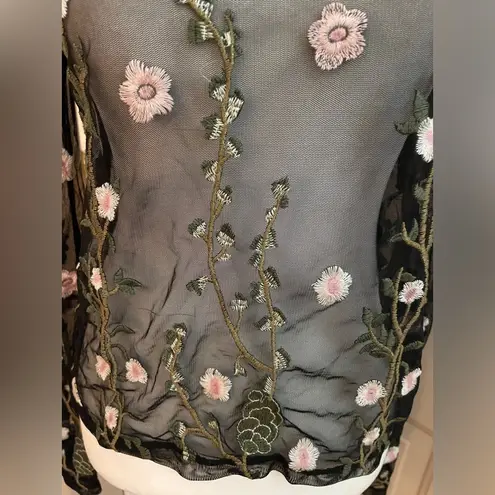 Polly & Esther  long sleeve pullover sheer top with pink embroidered flowers. M.