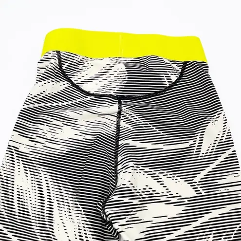 Palms The Upside Valley Power Pant Capri Leggings