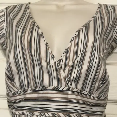 BCBGMAXAZRIA Fitted stripped top with cap sleeves size L