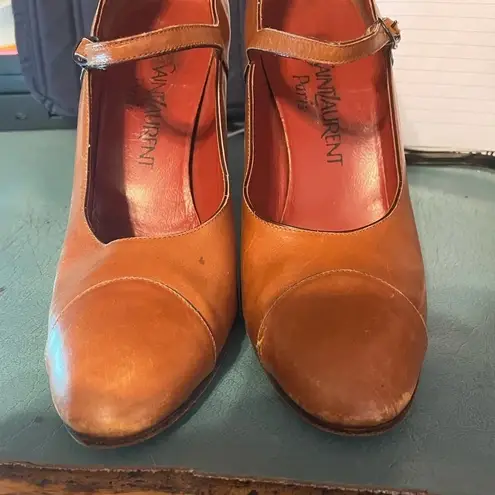 YSL VINTAGE LEATHER MARY JANE HEELS Tan Size 7.5