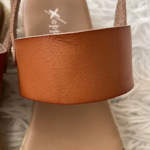 X-Appeal NEW WOMENS AMELIA WEDGE SANDAL BROWN SIZE 7.5 M