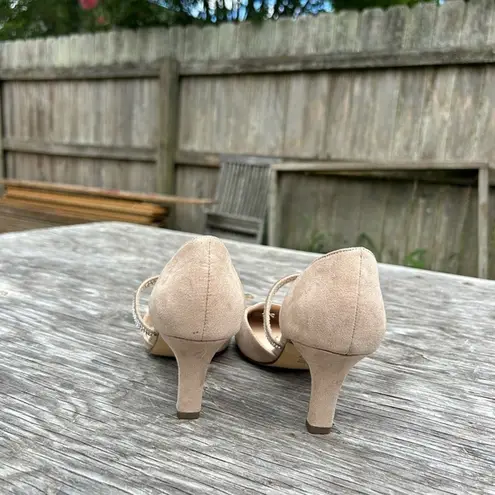 Nina BRYSTOL
WOMENS ALAMO TAN SUEDE MID-HEEL D'ORSAY DRESS PUMP size 6