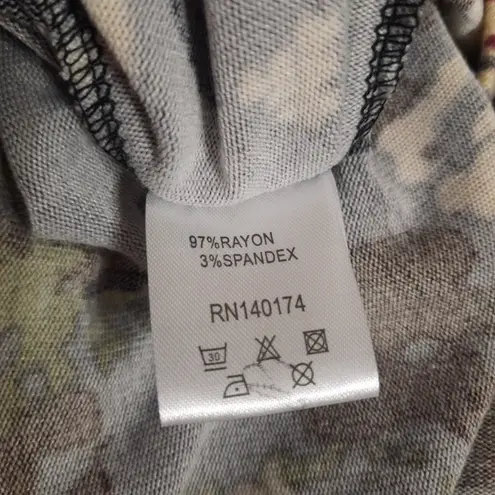 Reborn Floral Dress Size XL Gray