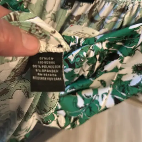 Liz McCoy stretchy blouse, size 1x Green