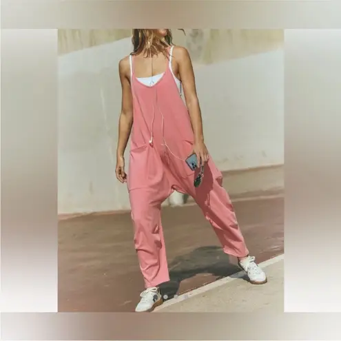 Free People NWT  FP Movement Hot Shot Onesie - Hibiscus Tulip pink - Medium thumbnail 3