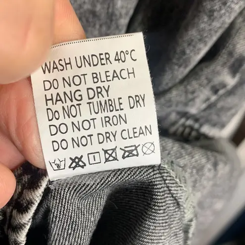 Charcoal Gray Black Acid Wash Button