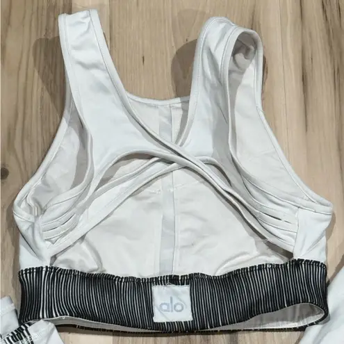 Alo Yoga  Electric Sports Bra/Leggings Set in Bone Women’s Small Athletic