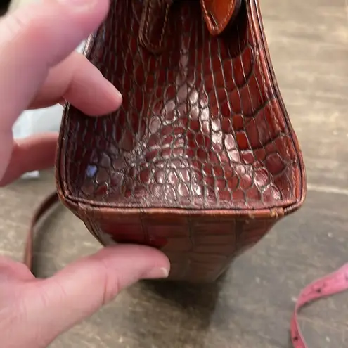 Leather Co Liz Claiborne vintage crocodile/alligator print leather bag Brown