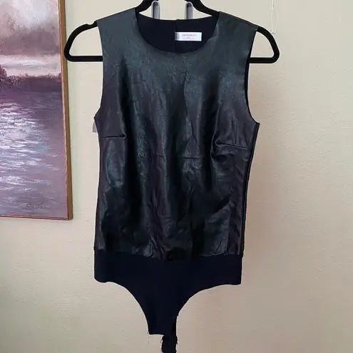 Commando  Faux Leather Sleeveless Bodysuit black size M