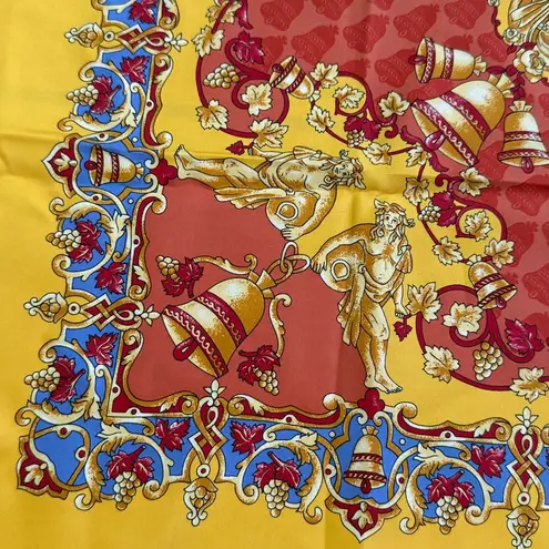 Vintage ANDRE CLAUDE CANOVA Chateau Angelus Cherub Bell 100% Silk Scarf 33”X33” Gold