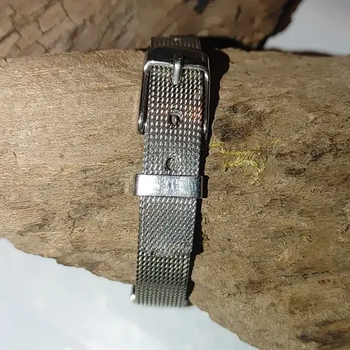 Kathy Ireland Wristwatch Mesh Silver Quartz Water Resistant Japan Movement