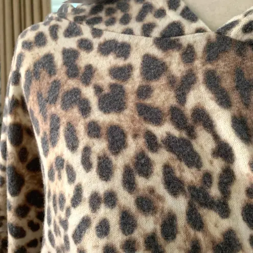 AQUA  Soft Brushed Cheetah Print Hoodie Pullover in Orange/Black thumbnail 3