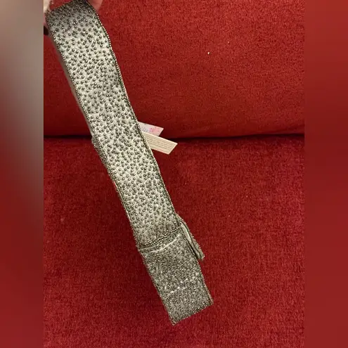 NWT London Beaded Shoulder Bag Made in India Grey Red Details Brand New Gray