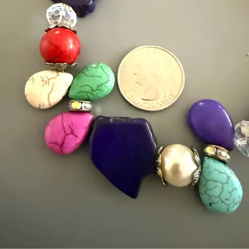 Southwestern Dyed Howlite Natural
Gemstone Statement Necklace With Toggle Clasp Blue