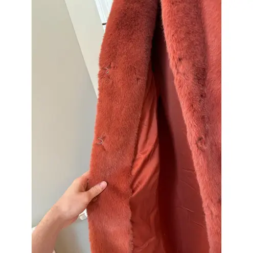 Michelle Mason NWT Womens Size 0 Faux Fur Coat Red Orange Dune Heavyweight Warm