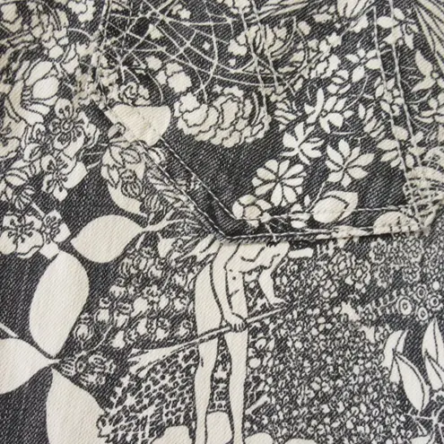 NWT Mother Hustler Ankle in French Fairy Tale Crop Flare Jeans 28