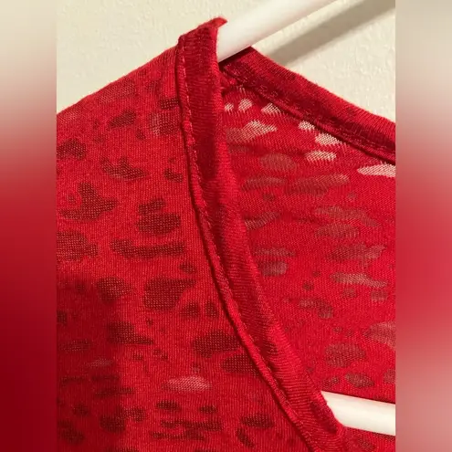 Motherhood Maternity Christmas Long sleeve Tee with side rouching medium