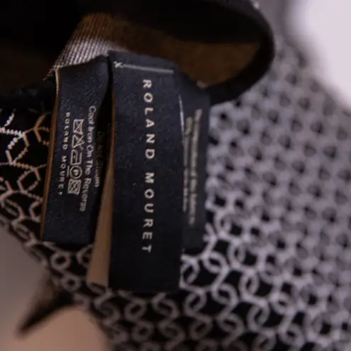 Roland Mouret Black White Geometrical Print Pattern Cowl Neck Stretch Sweater M