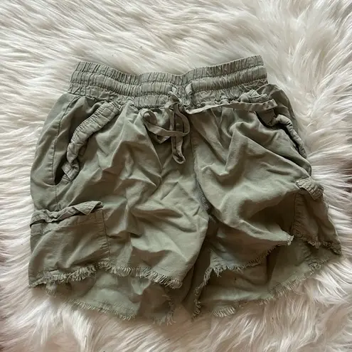 Thread and Supply  green sage drawstring shorts xs