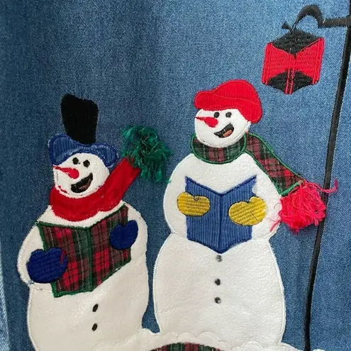 Dress Barn Vintage  Chambray Denim Snowman Applique Embroidered Shirt M