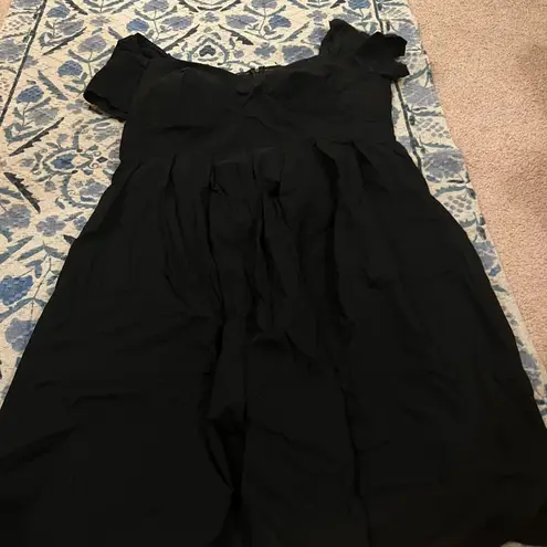 Unique Vintage  3x black midi dress