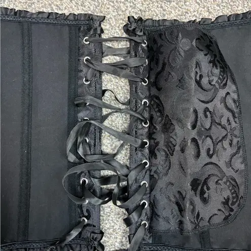 Black lace up corset Size XXL