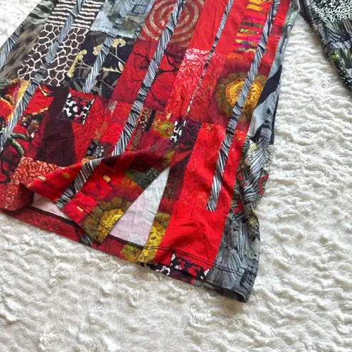 Simply Art by Dolcezza Long Sleeve Top M Artsy Stretchy Art to Wear Animal Print Red Size M