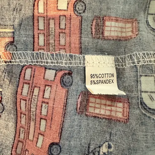 Pleated Skirt XL Blue with London Scene featuring Big Ben