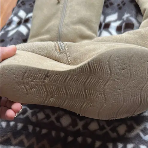 Rocket Dog Tan Winter Boots with Slouchy Design