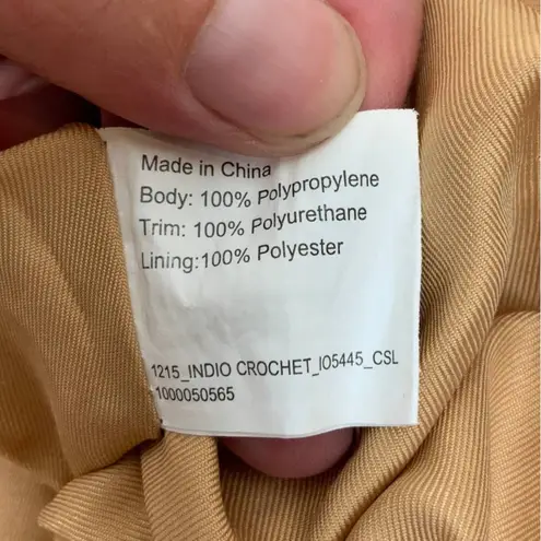 The Sak | Indio Crochet Neutral Sand Stripe Tightweave Medium Shoulder Bag Purse