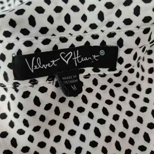 Velvet Heart  Elisa white black geo button down size medium