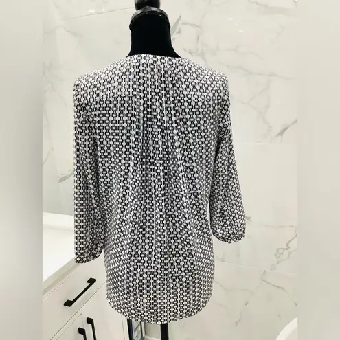 NYDJ blouse 🖤🤍