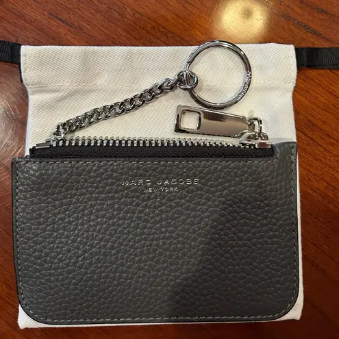 Marc Jacobs  Gotham Gray Pebbled Leather Key Card Holder Pouch Wallet - Shadow - Image 4