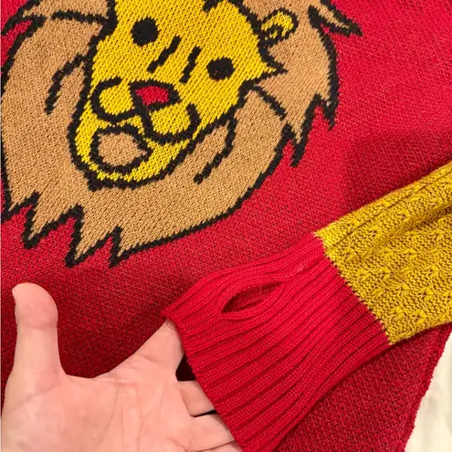 ELHOFFER Design, Lion Harry Potter Gryffindor Novelty Red Knit Sweater Medium