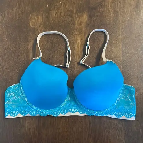HEIDI By Heidi Klum Blue Lace Bra H221