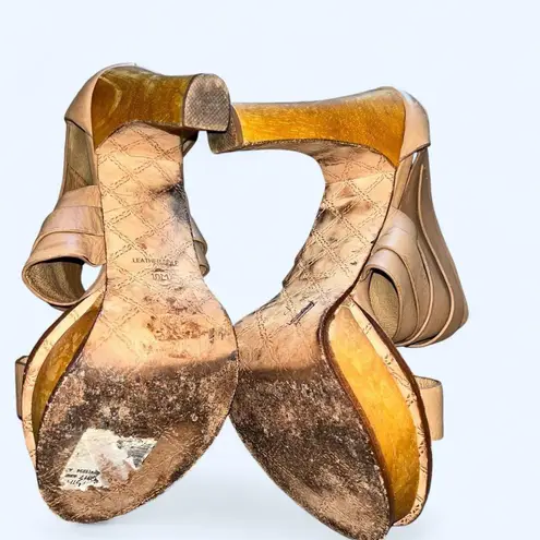 L.A.M.B. Tan Strappy Leather Platform HeelsSz 10