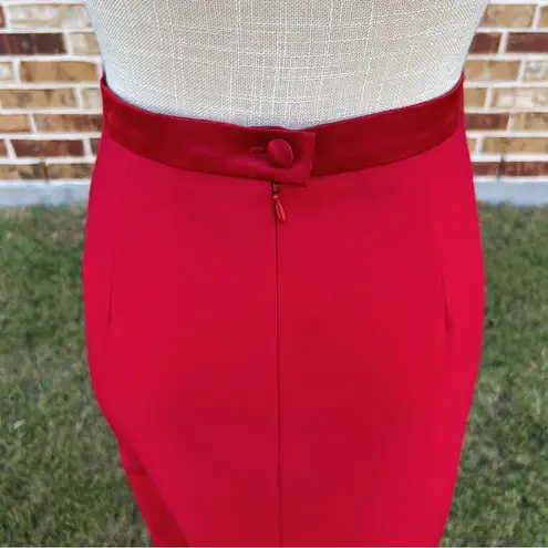 Escada Wool And Silk Red Skirt Size 42