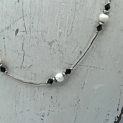 Boutique Sterling silver,cut black glass and fresh water pearl necklace.